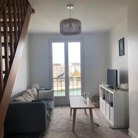 Superbe Duplex Avec Splendide Vue Sur Les Bassins De 1 A 4 Personnes *